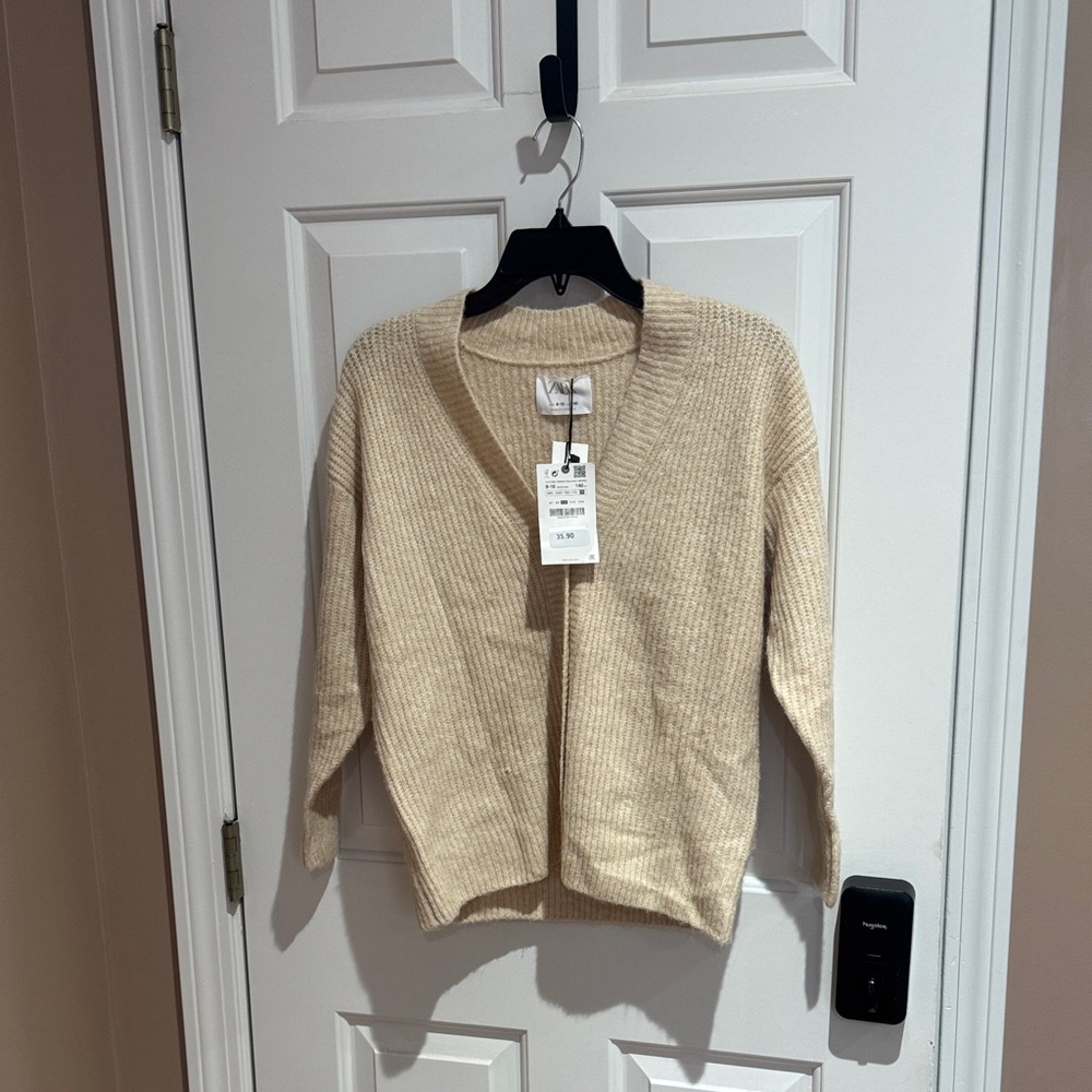 Zara Cream V-Neck Sweater